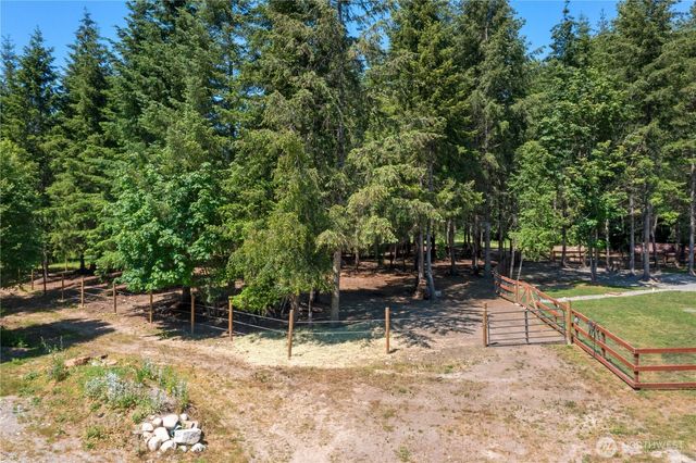 4305 330th Street S, Roy, WA 98580