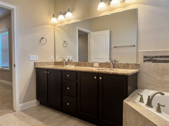 4456 WINDING OAKS CIRCLE, Mulberry, FL 33860