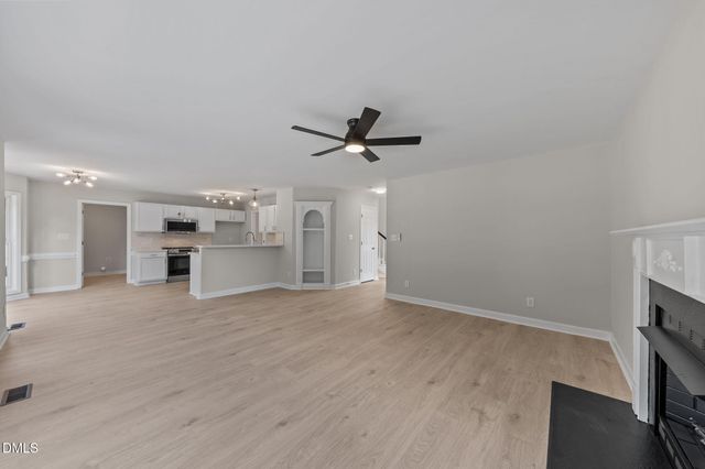 115 Stacy Lane, Raeford, NC 28376
