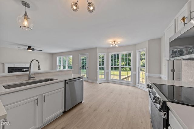 115 Stacy Lane, Raeford, NC 28376