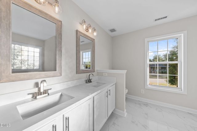 115 Stacy Lane, Raeford, NC 28376