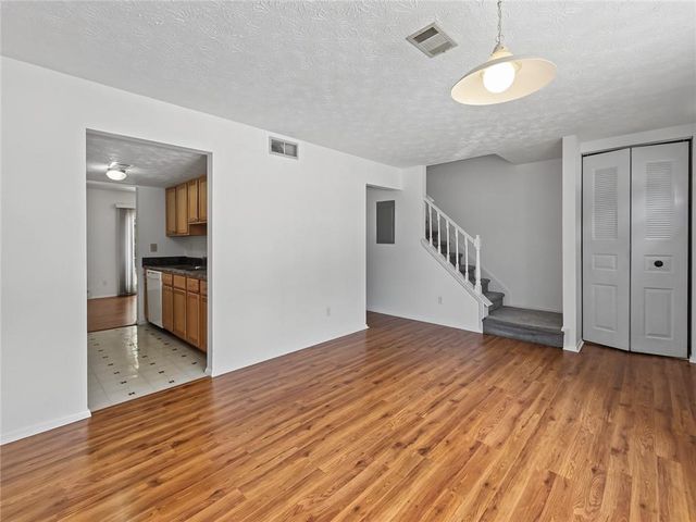 6437 Meadow Rue Drive, Peachtree Corners, GA 30092