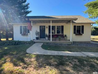 11675 E Radio Tower Road, Mt Vernon, IL 62864