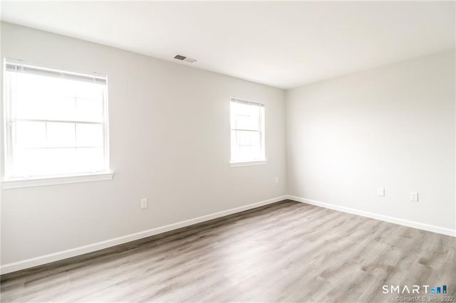 81-95 Park Avenue 201, Danbury, CT 06810