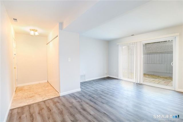 81-95 Park Avenue 201, Danbury, CT 06810