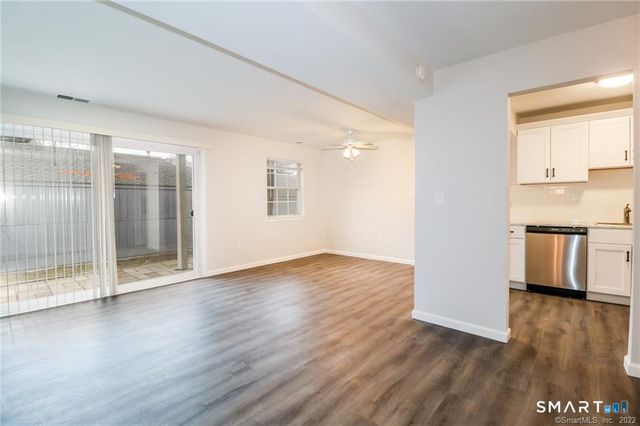 81-95 Park Avenue 201, Danbury, CT 06810