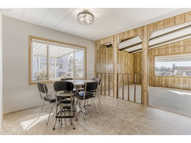 17401 Se 39TH St 90, Vancouver, WA 98683