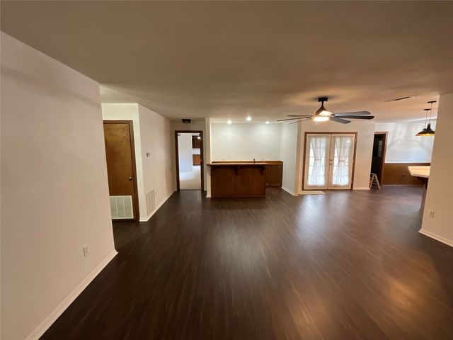 999 W Boynton, Hamilton, TX 76531