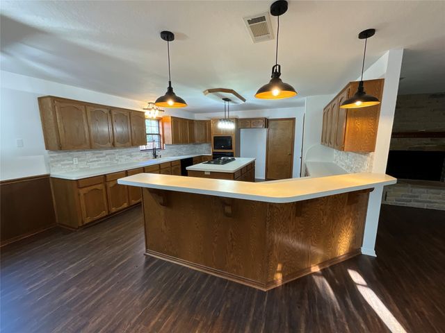 999 W Boynton, Hamilton, TX 76531