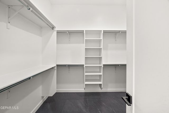 1816 Schyler Love Lane, El Paso, TX 79928