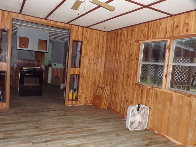 606 Alamo Drive, Mountain View, AR 72560