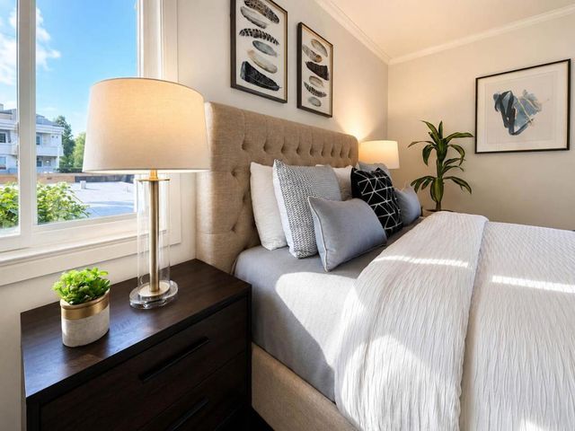 177 N El Camino Real 36, San Mateo, CA 94401