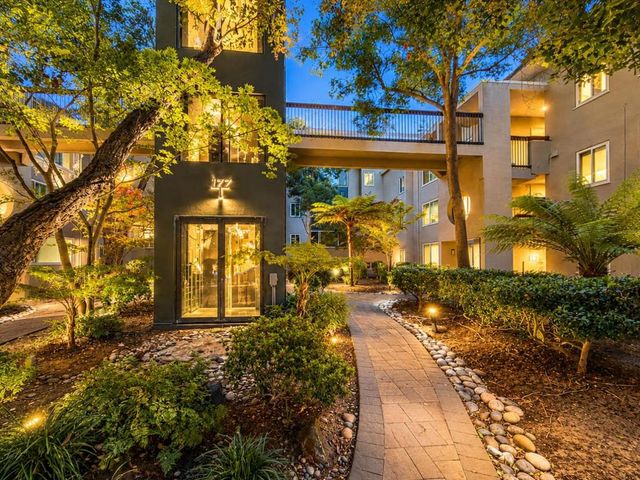 177 N El Camino Real 36, San Mateo, CA 94401