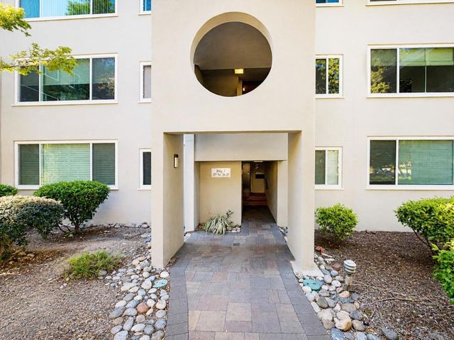177 N El Camino Real 36, San Mateo, CA 94401