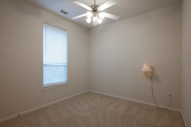 22 W Windsor Hills Circle, Conroe, TX 77384