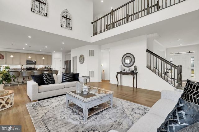 9430 ALLOWAY DR, Hagerstown, MD 21740