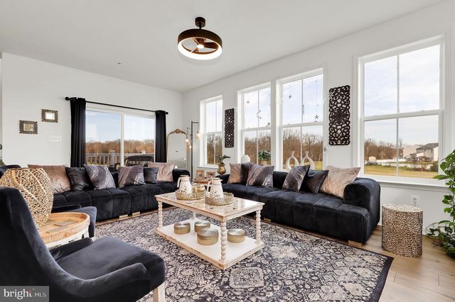 9430 ALLOWAY DR, Hagerstown, MD 21740