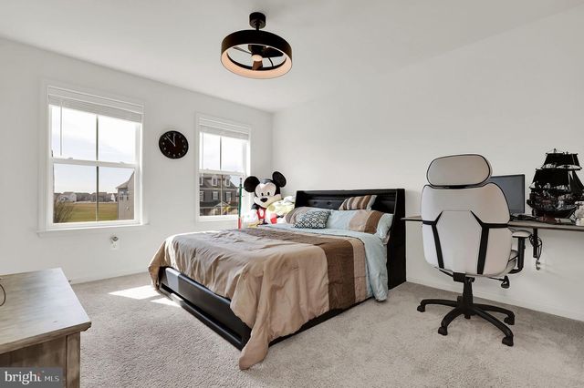 9430 ALLOWAY DR, Hagerstown, MD 21740