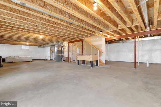 9430 ALLOWAY DR, Hagerstown, MD 21740