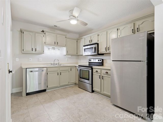 42 Queen Road D, Candler, NC 28715