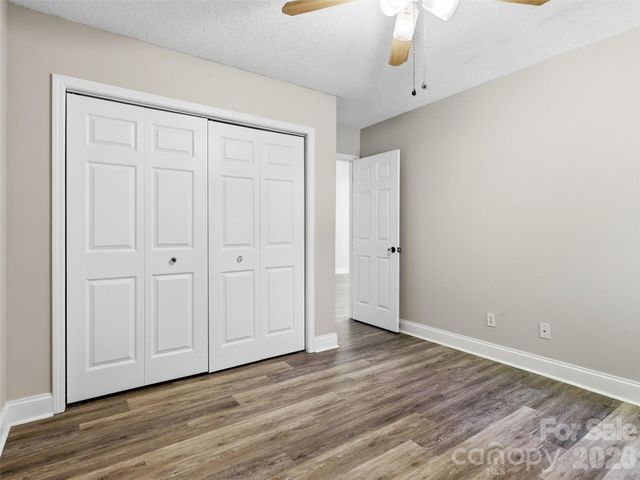 42 Queen Road D, Candler, NC 28715