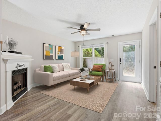 42 Queen Road D, Candler, NC 28715