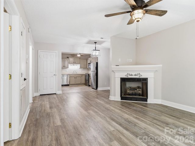 42 Queen Road D, Candler, NC 28715