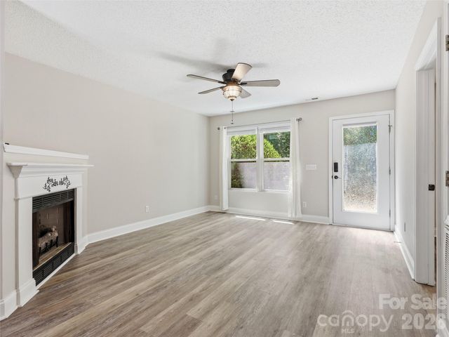 42 Queen Road D, Candler, NC 28715