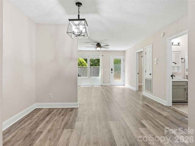 42 Queen Road D, Candler, NC 28715