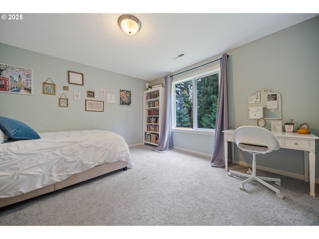 7411 Se COTTRELL Rd, Gresham, OR 97080