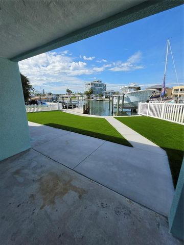 145 131ST AVENUE E 3, St Petersburg, FL 33708