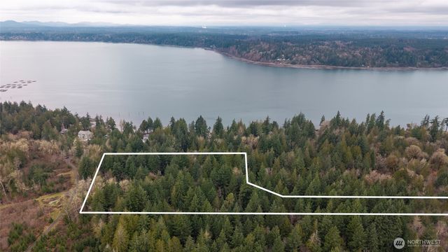 8900 Adams Lane NW, Olympia, WA 98502