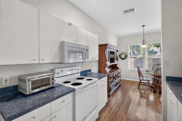 2614 SUNDANCE COURT, Mulberry, FL 33860