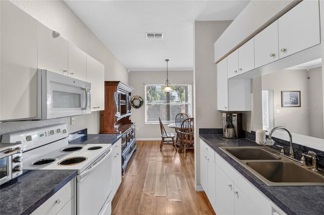 2614 SUNDANCE COURT, Mulberry, FL 33860