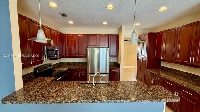 3843 NW 5th Terrace, Boca Raton, FL 33431