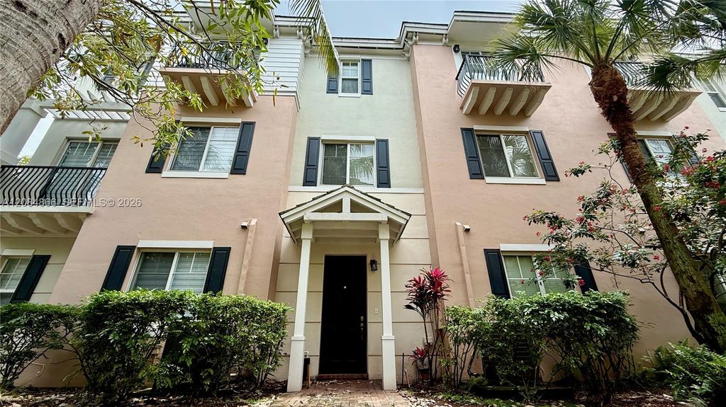 3843 NW 5th Terrace, Boca Raton, FL 33431
