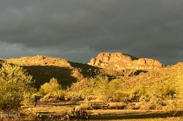 18460 E Donato Drive, Gold Canyon, AZ 85118