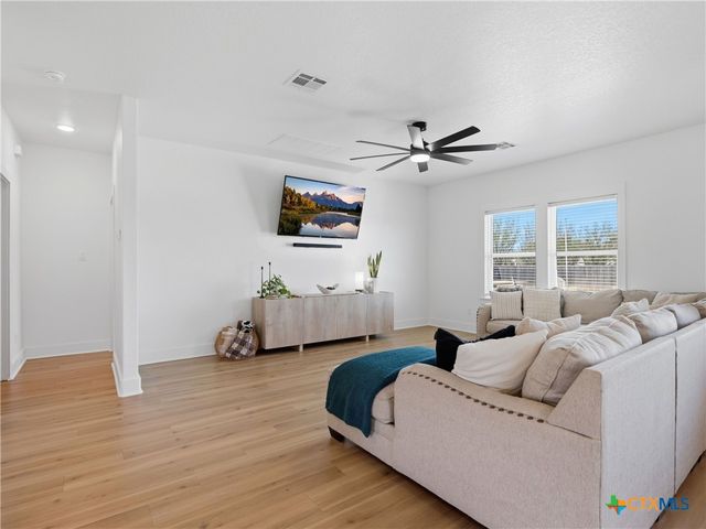 598 Summersweet Road, New Braunfels, TX 78130