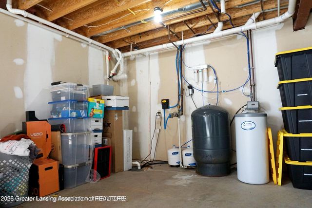 6480 Meridian Road, Laingsburg, MI 48848