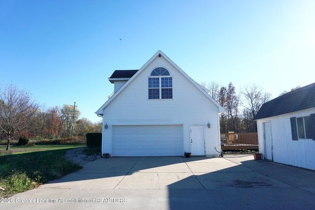 6480 Meridian Road, Laingsburg, MI 48848