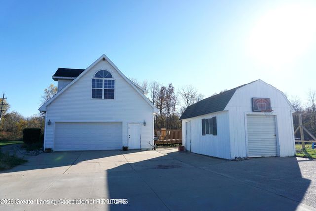 6480 Meridian Road, Laingsburg, MI 48848