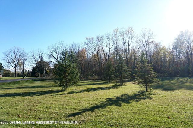 6480 Meridian Road, Laingsburg, MI 48848