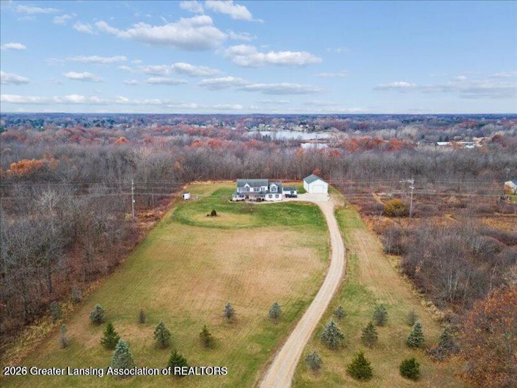 6480 Meridian Road, Laingsburg, MI 48848