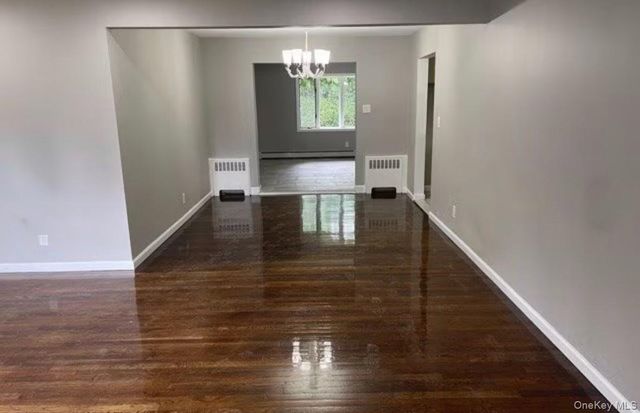 848 Center Drive, North Baldwin, NY 11510