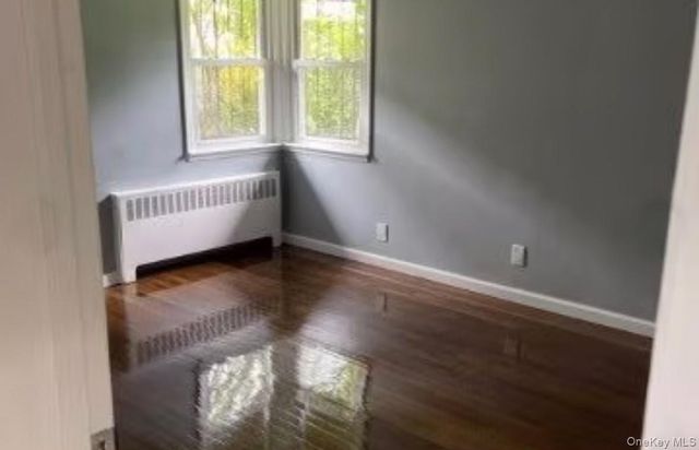 848 Center Drive, North Baldwin, NY 11510