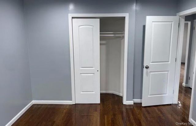 848 Center Drive, North Baldwin, NY 11510