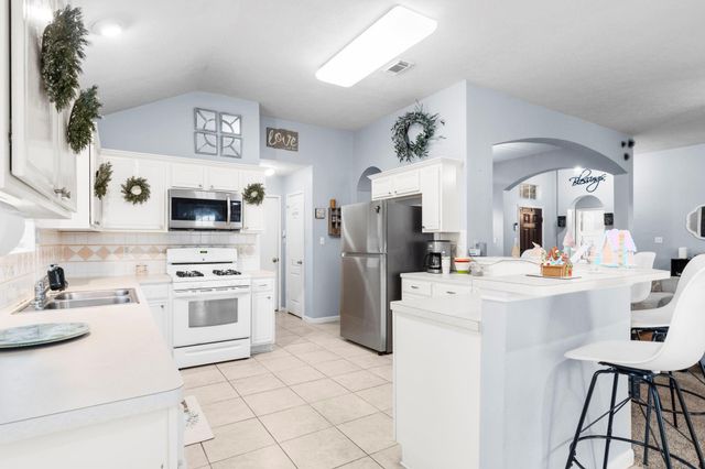 17238 Stonebridge Trail, Houston, TX 77095