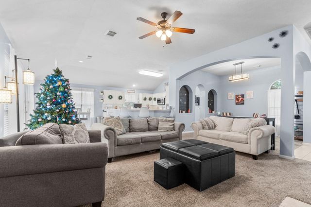 17238 Stonebridge Trail, Houston, TX 77095