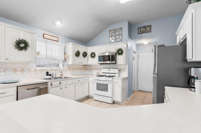 17238 Stonebridge Trail, Houston, TX 77095