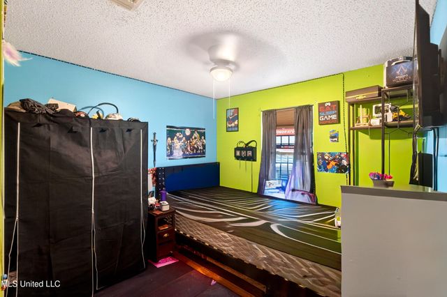 14074 Woodmont Drive, Gulfport, MS 39503